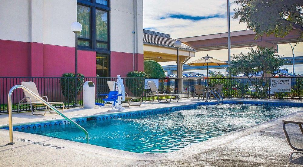 Comfort Inn Dallas North Love Field Airport Exteriér fotografie