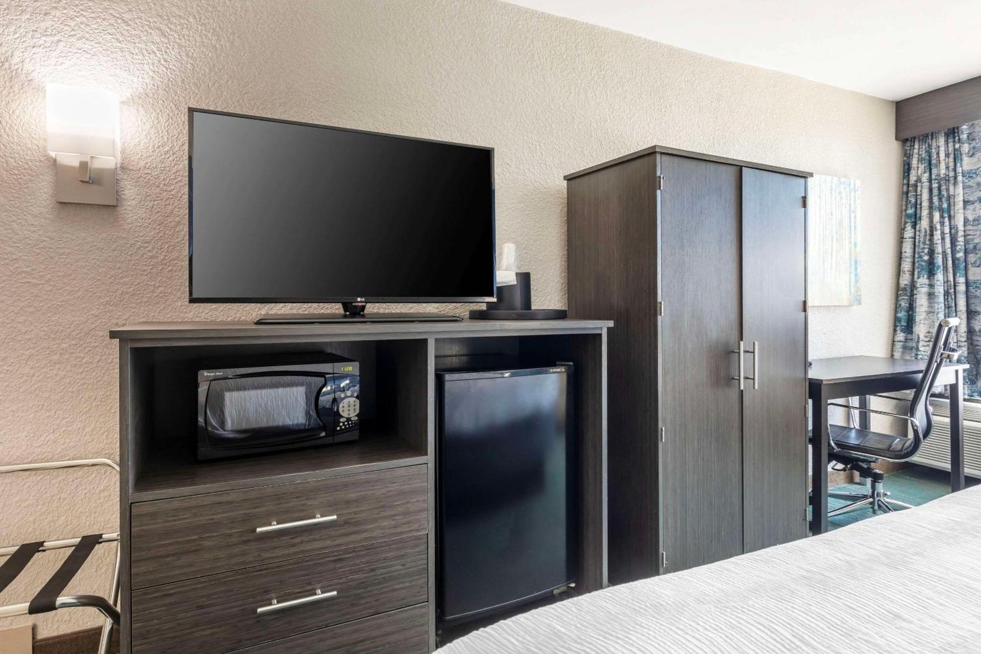 Comfort Inn Dallas North Love Field Airport Exteriér fotografie